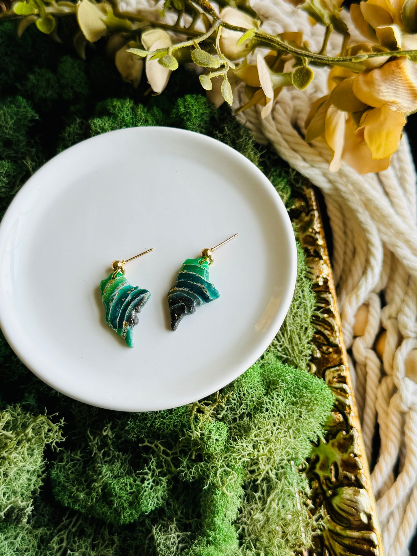 Earth Agate - Mini Maines