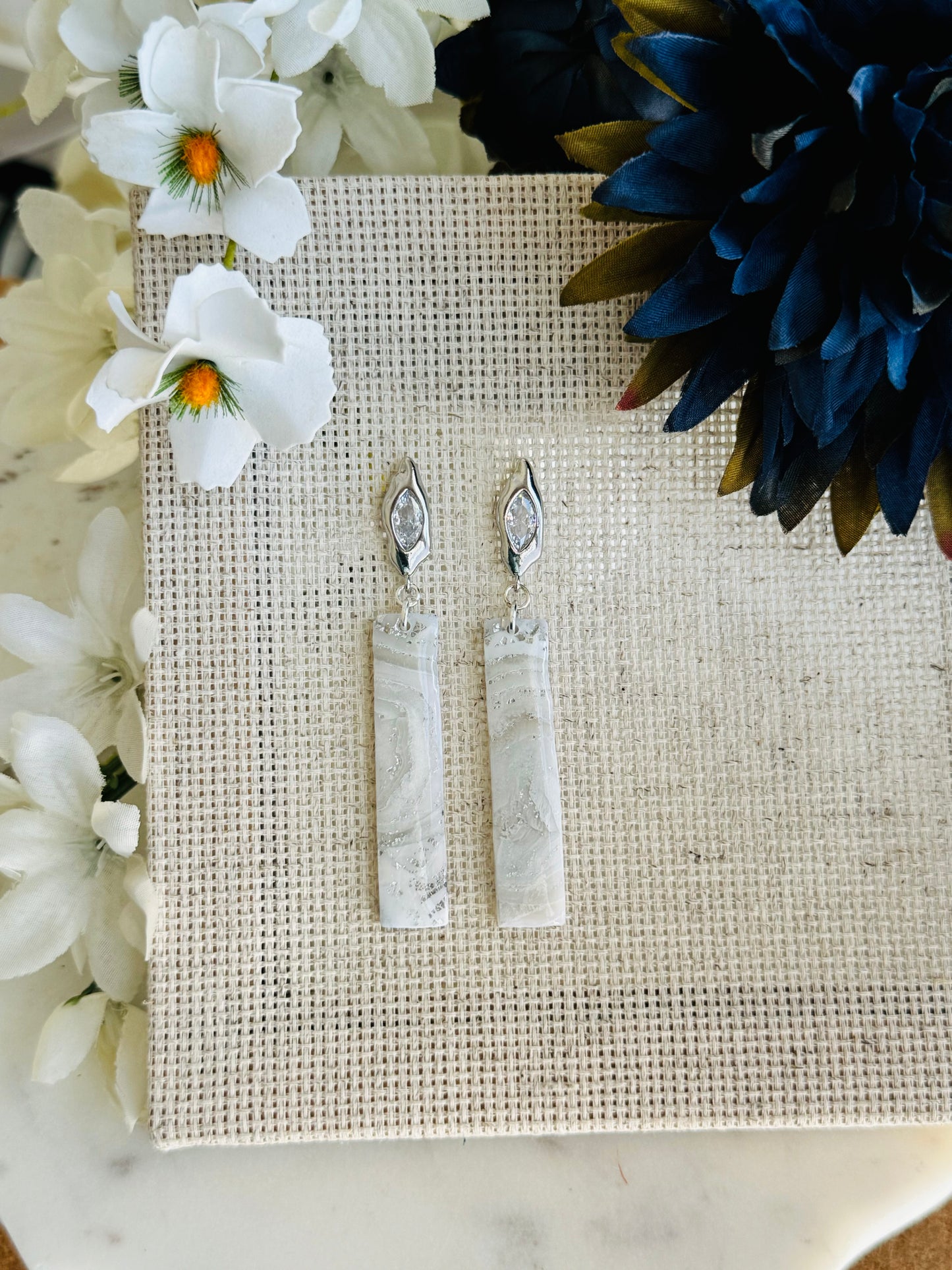 Ice Agate - Long Rectangle on White Gold "Ice" Post