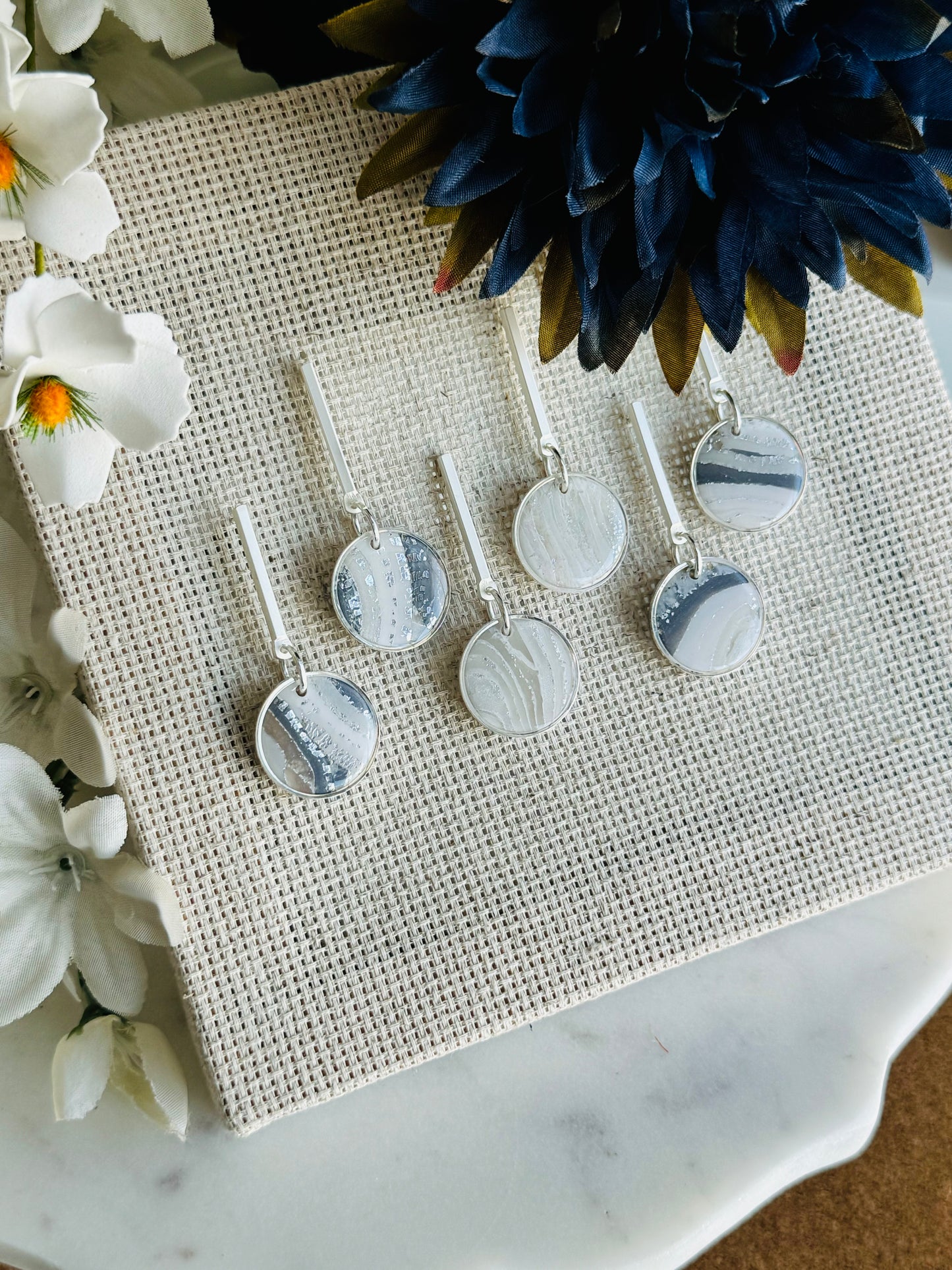 Ice Agate - Bezeled Circle on Bar Post