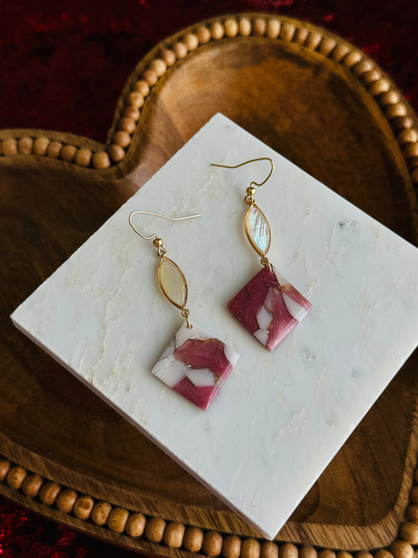 Pink Winter Marble - Pointed Diamond & Shell