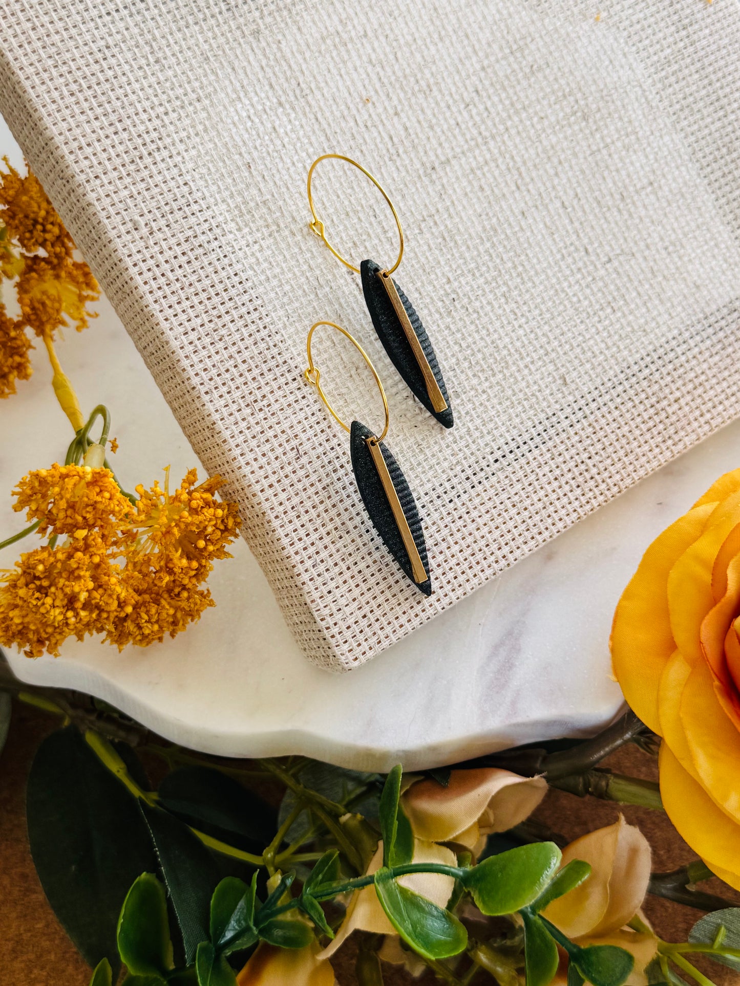 Black Shimer - Black & Gold Bar Hoops