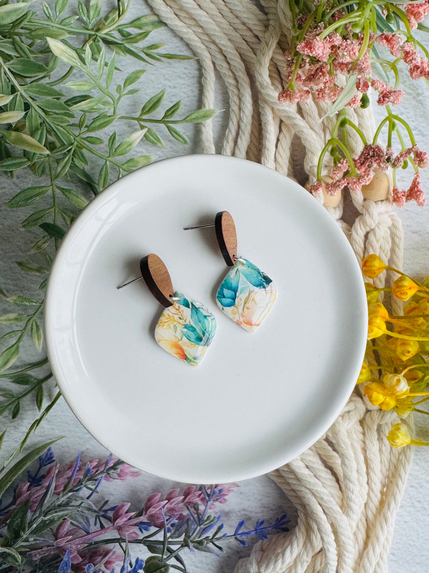 Blue/Green Floral - Teardrop and Wood Post