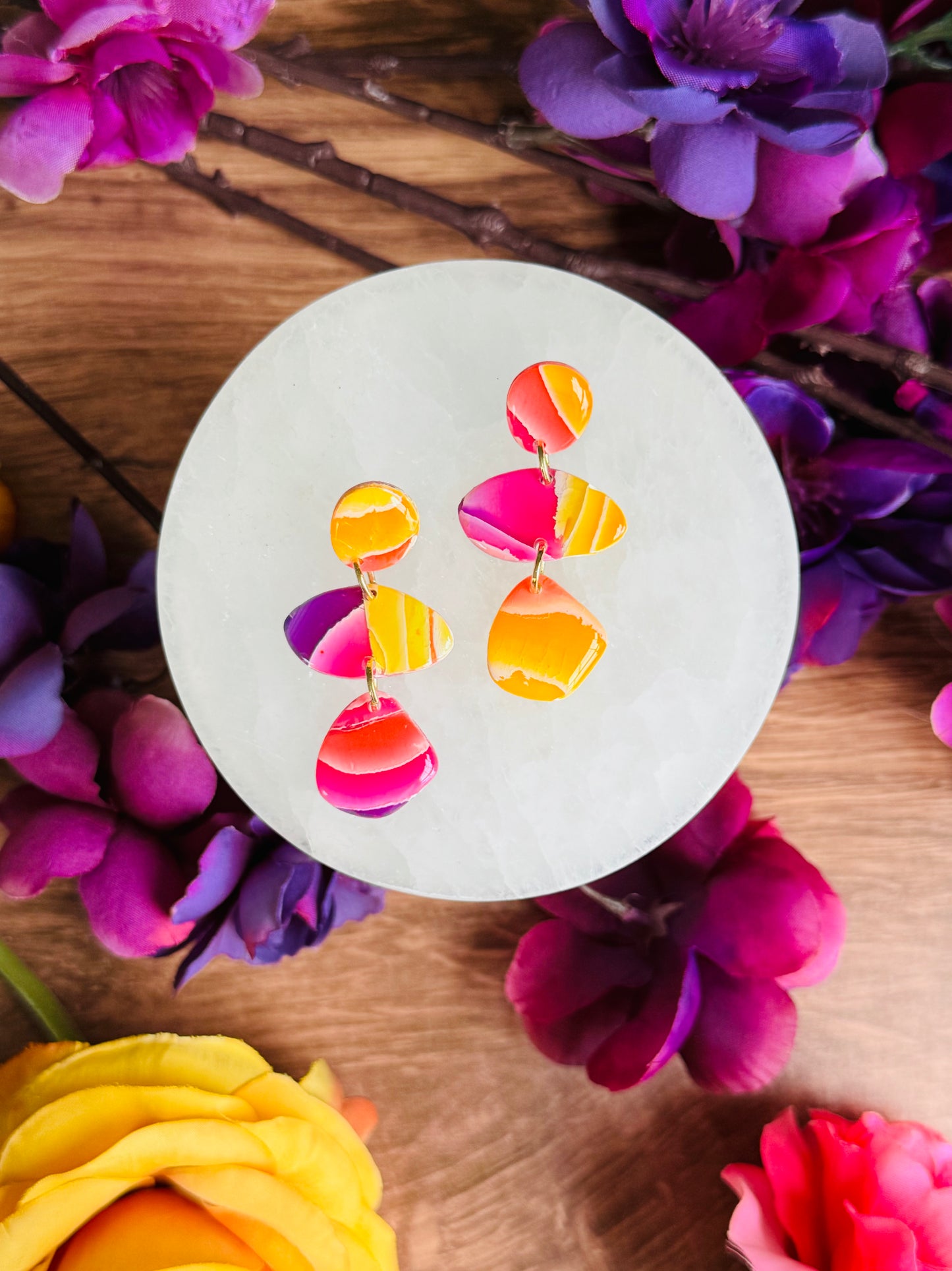 Sunset Vibes - Pebble Trio Earring