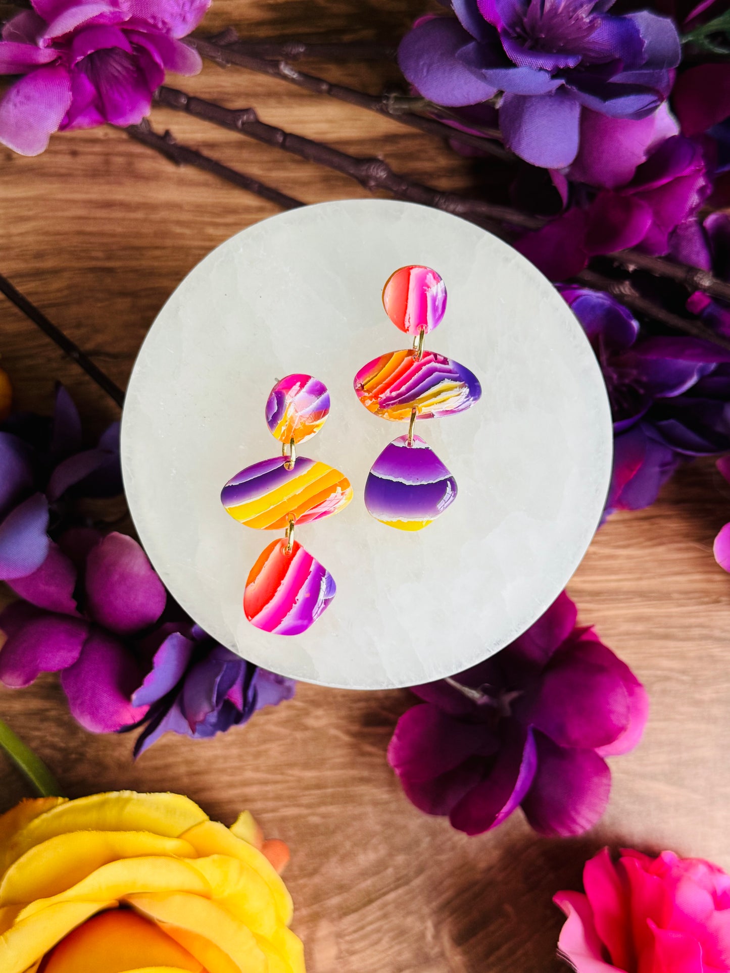 Sunset Vibes - Pebble Trio Earring