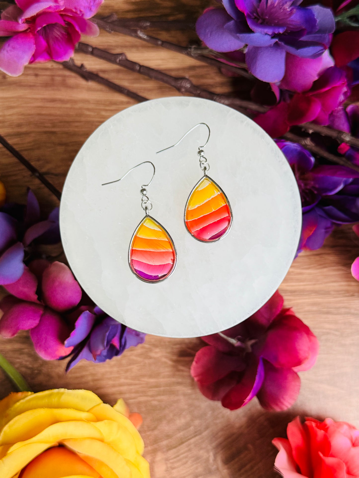 Sunset Vibes - Teardrop Bezel Earrings