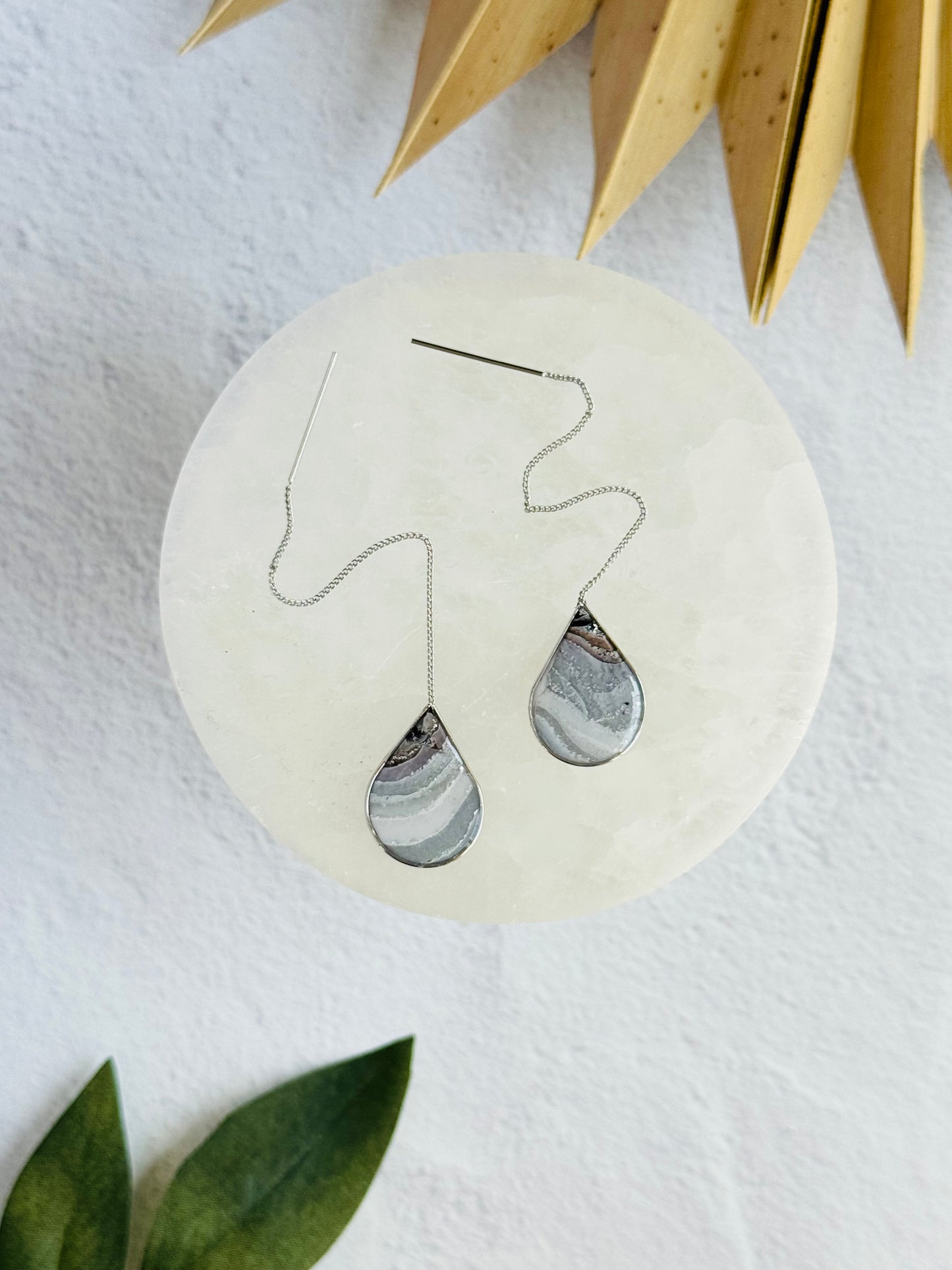 Black Agate Summer - Teardrop Bezel Threaders