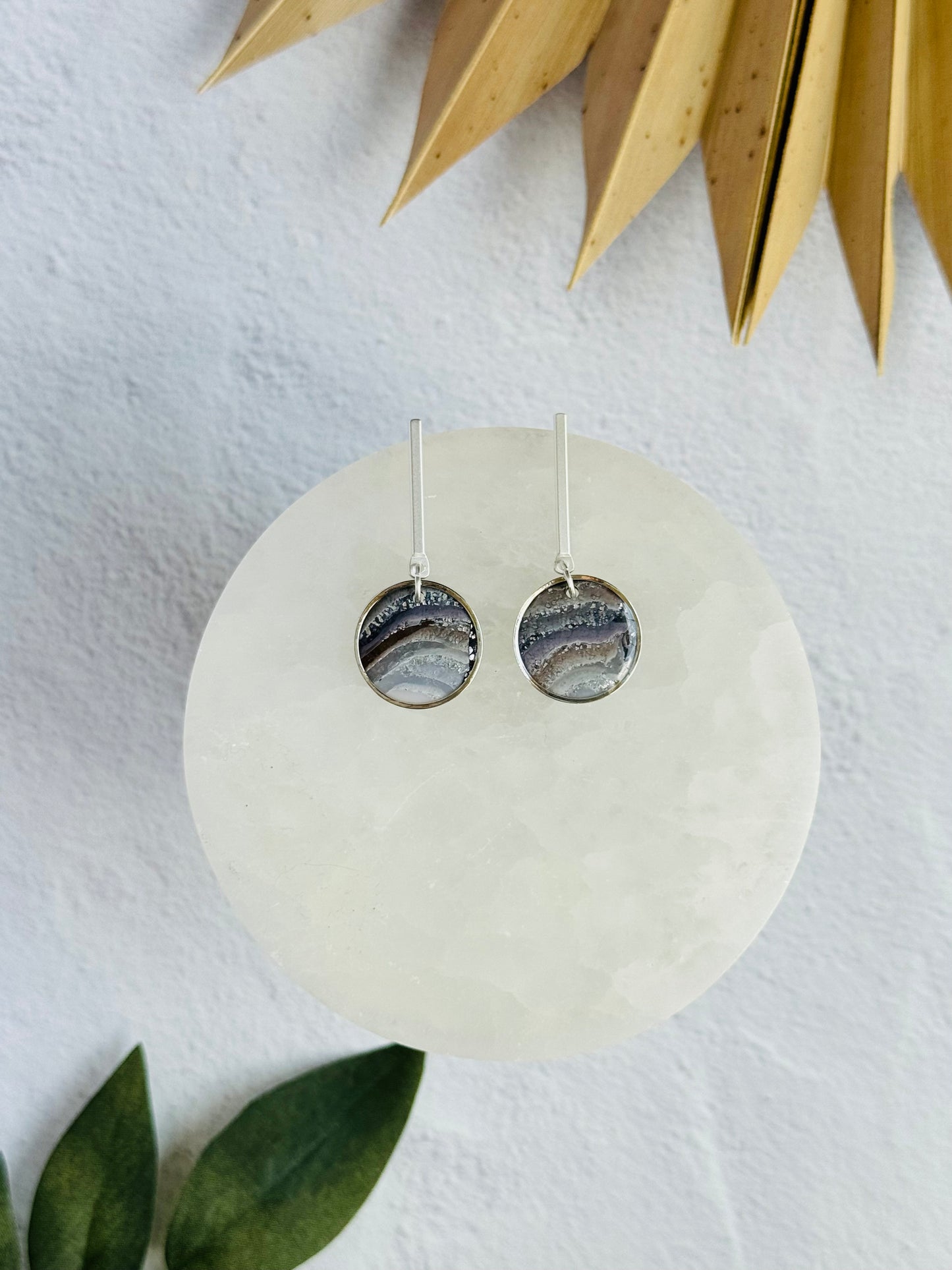 Black Agate Summer - Circle Bezel and Bar Post