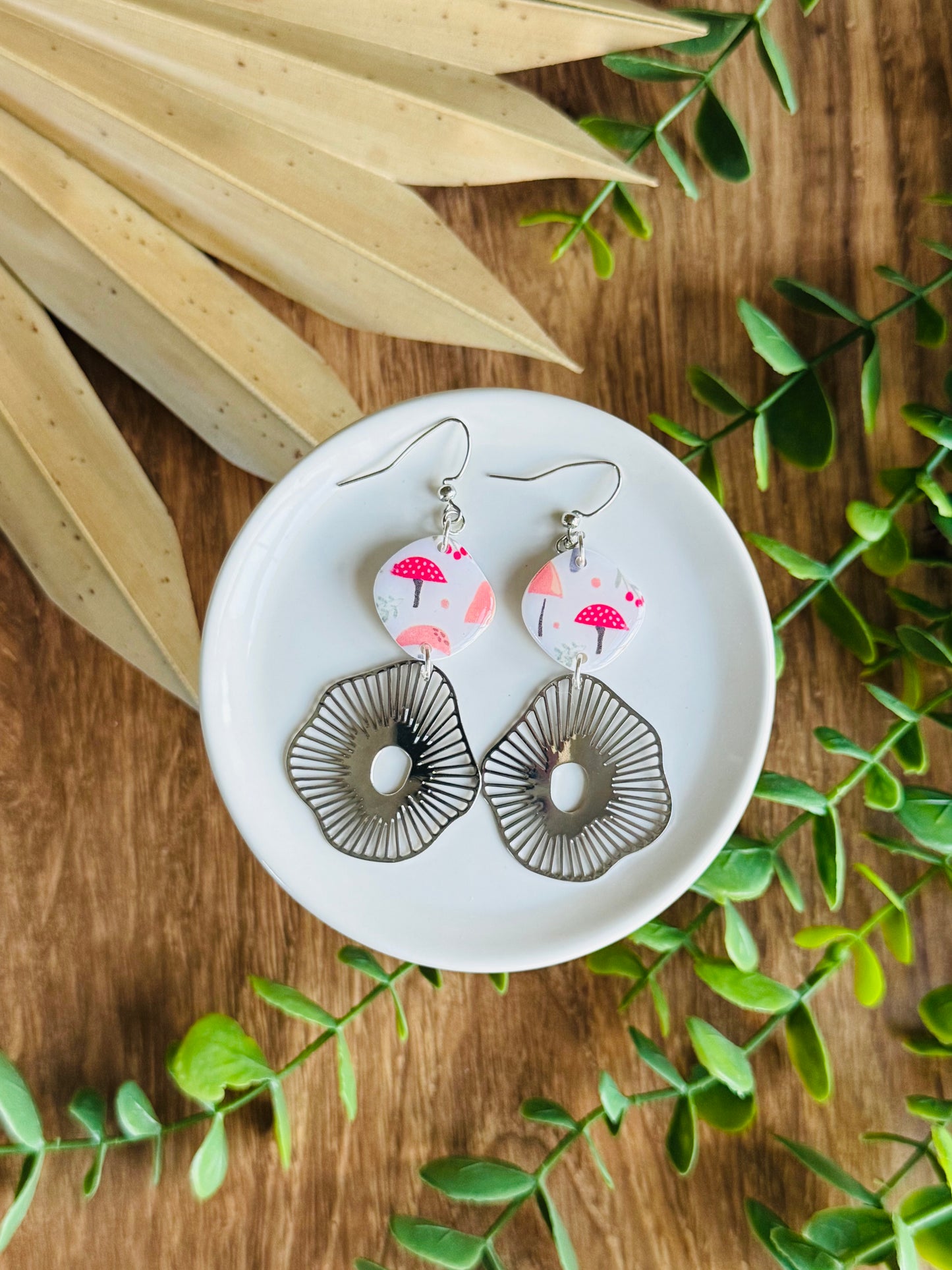 Soft & Spooky - Mushroom Pebble & Fan Dangle