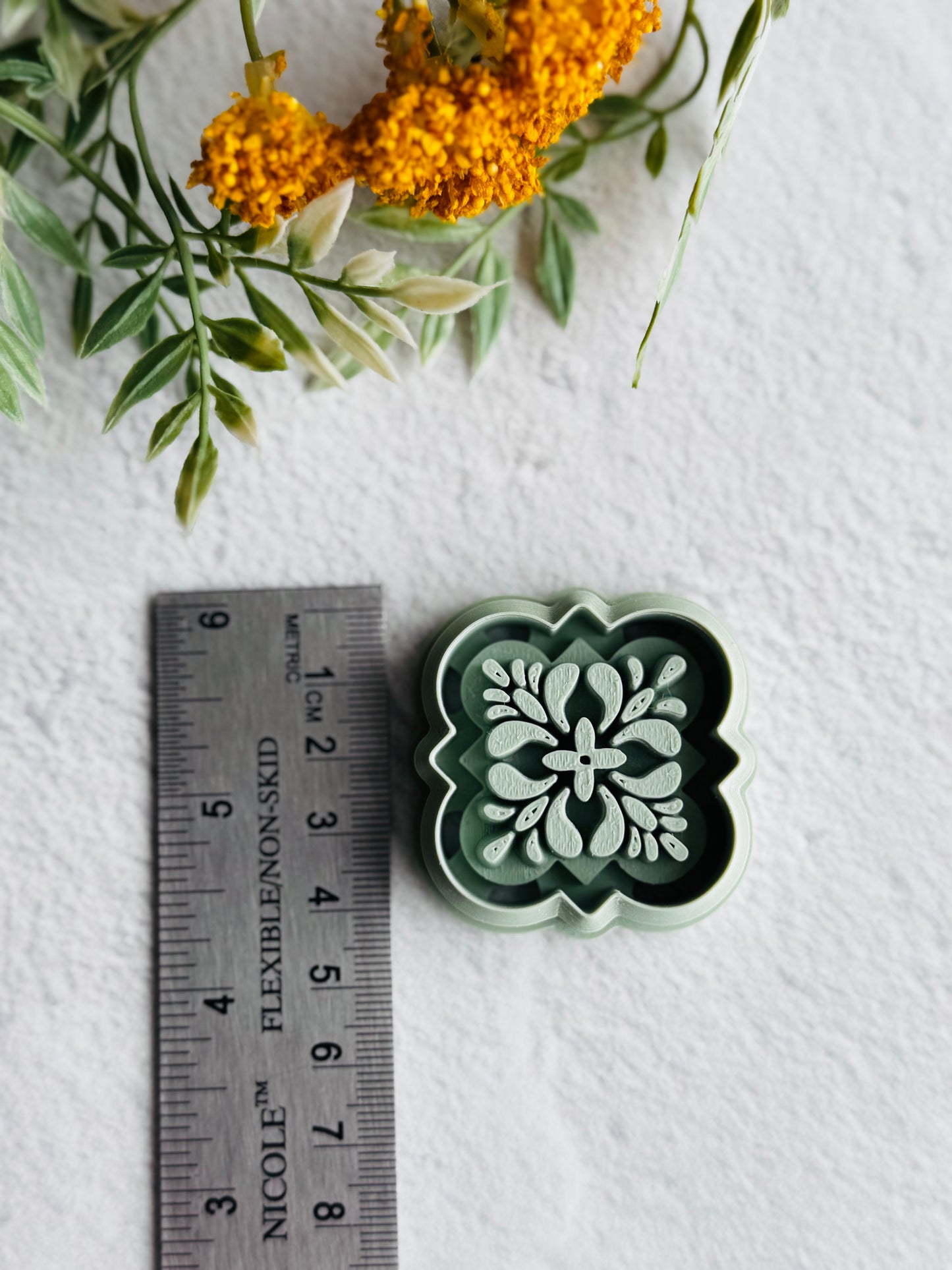 Folk Art Quatrefoil Imprint Cutter