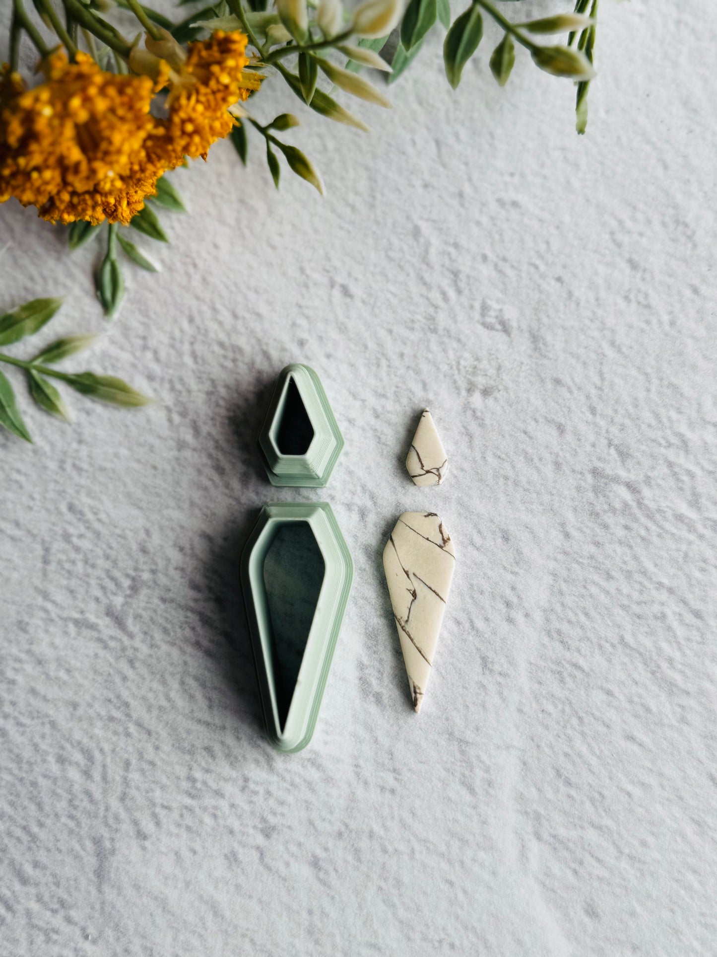 Coffin Pebble Mirrored Cutter Set