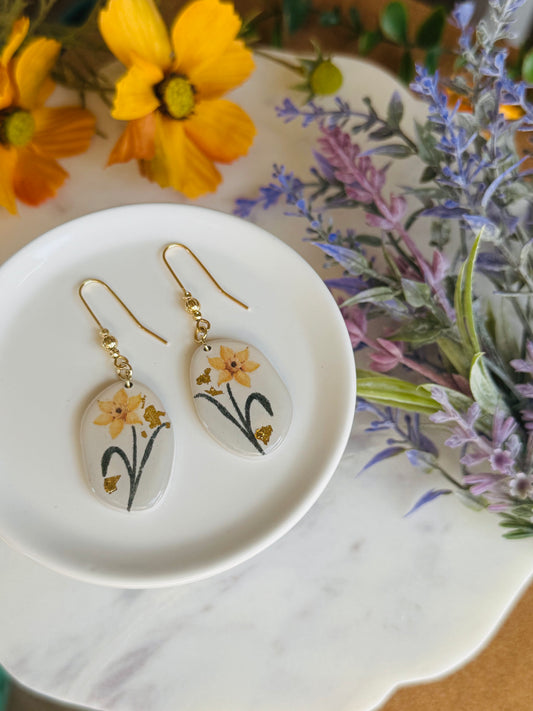 Birth Flower Earring - March Daffodil