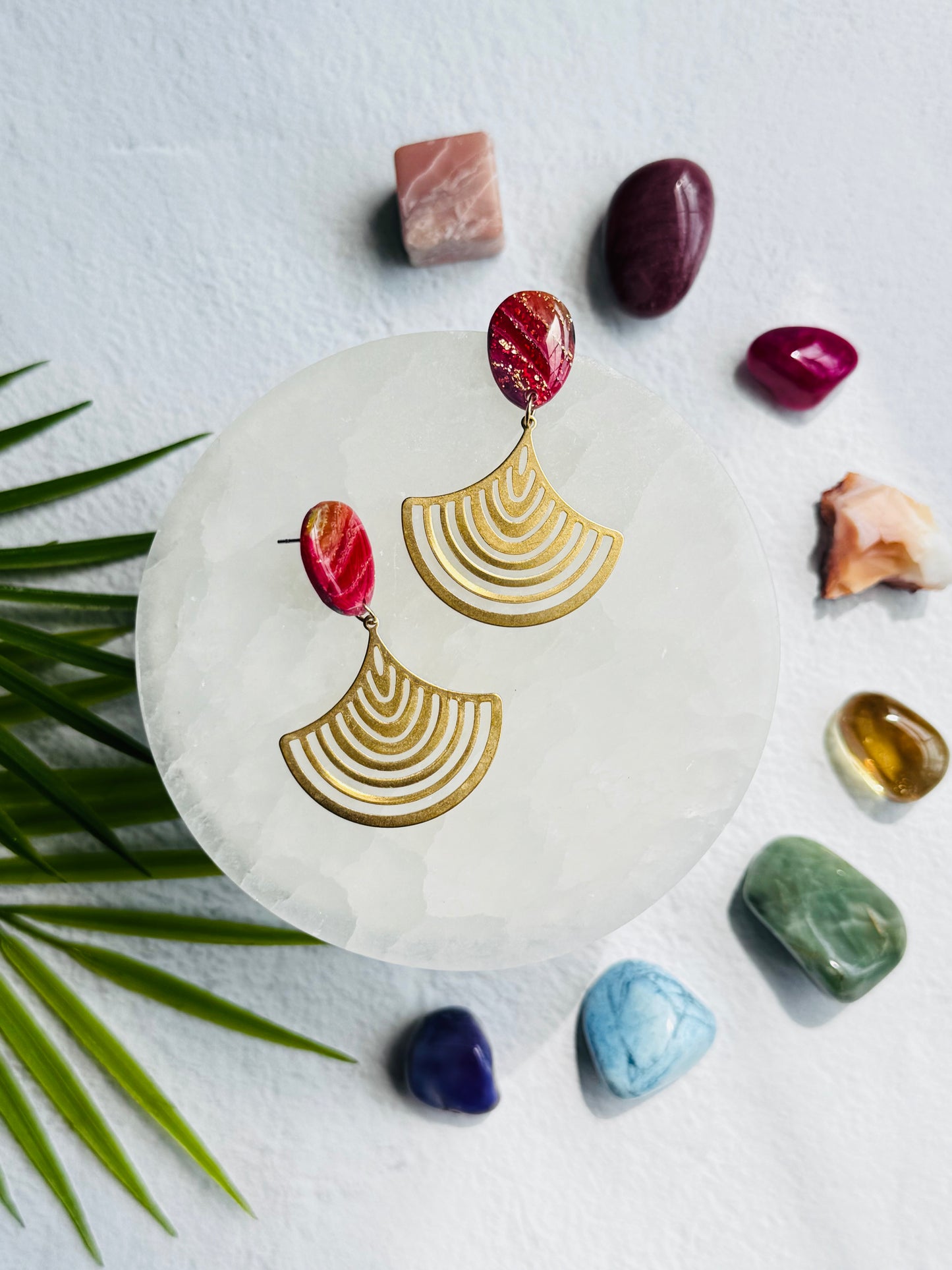 Rainbow Agate - Teardrop Post & Fan
