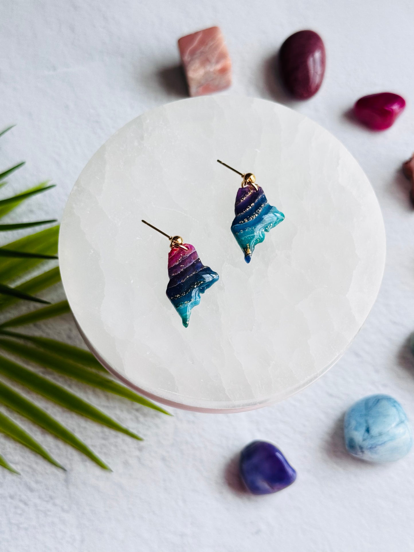 Rainbow Agate - Mini Maines