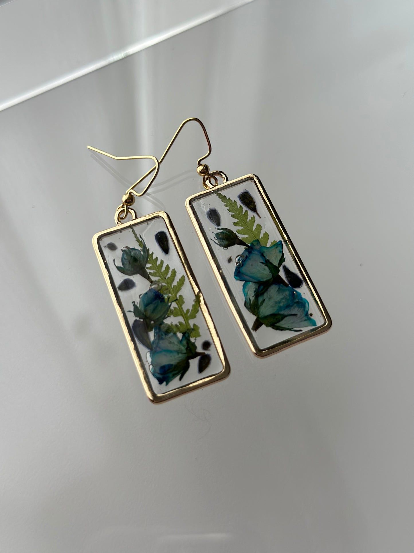 Pressed Flowers in Resin